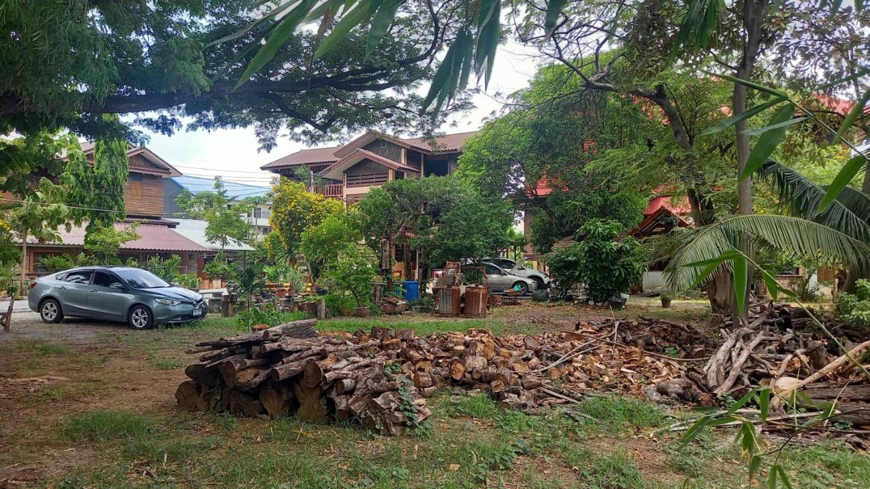 Baan Lotus Guest House 大城 外观 照片